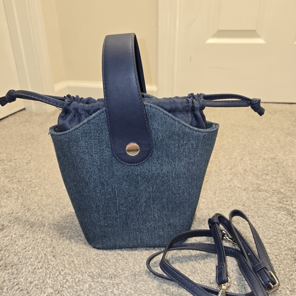 Denim Bucker Bag Cinch Tie NWOT